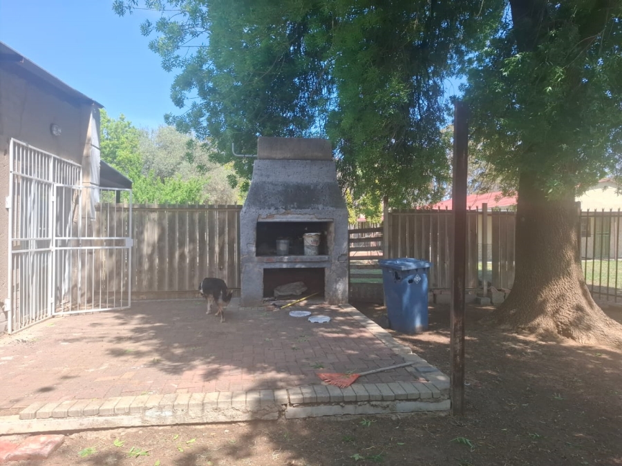 Commercial Property for Sale in Roodewal Free State